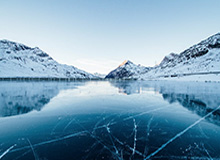 詹姆斯现身上海交大